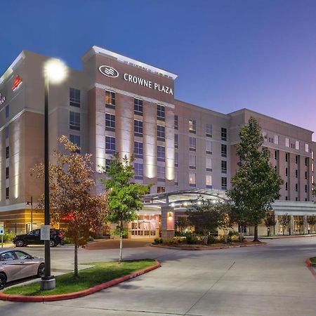 ホテル Crowne Plaza Shenandoah - The Woodlands Area By Ihg エクステリア 写真